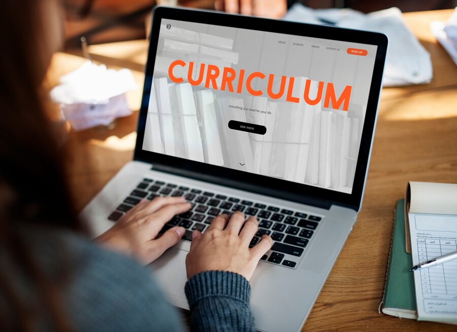 Elabora un currículum exitoso sin experiencia laboral