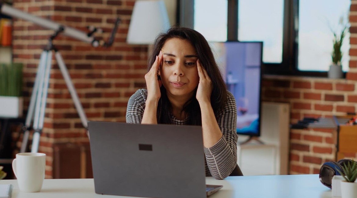 ¿Cómo saber si una vacante home office es real? Red flags y green flags que debes conocer