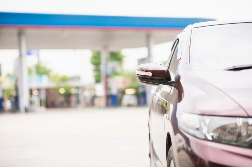 Autos usados que gastan menos gasolina: ¿cuáles de verdad te ayudan a ahorrar?