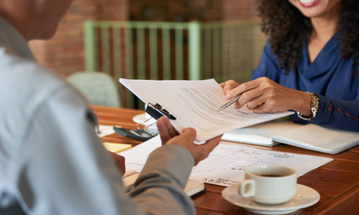 Cómo fijar el salario para una vacante si quieres contratar a alguien