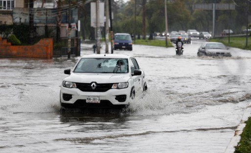¿Qué hacer si tu auto fue afectado por las lluvias o una inundación?