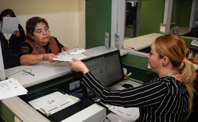 ¿Qué autos deben verificar en octubre 2025 en CDMX y Edomex?