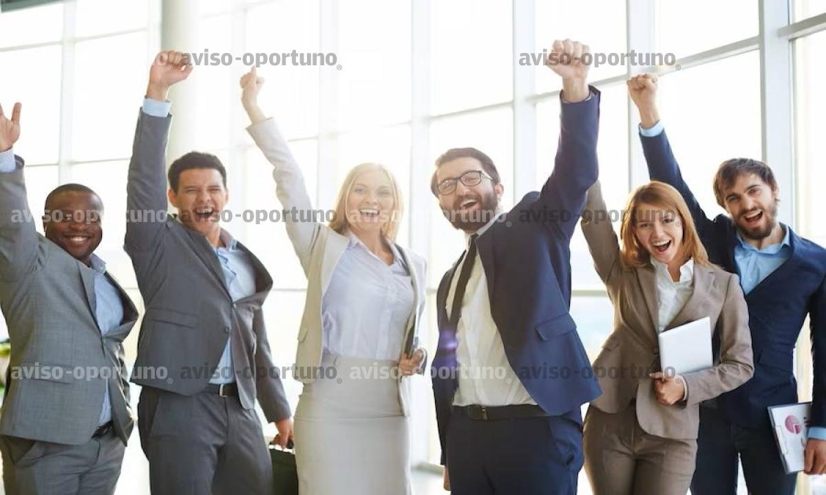 VENDEDORAS Y AYUDANTES GENERALES