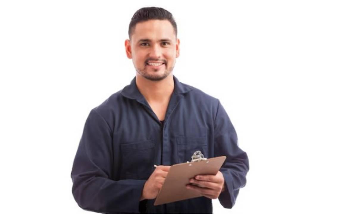 TÉCNICO MTTO. DE MAQUINARIA $4,300 LIBRES