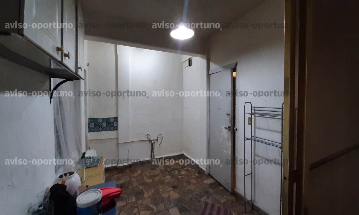 GRAN OPORTUNIDAD BODEGA/OFICINA, SAN RAFAEL!