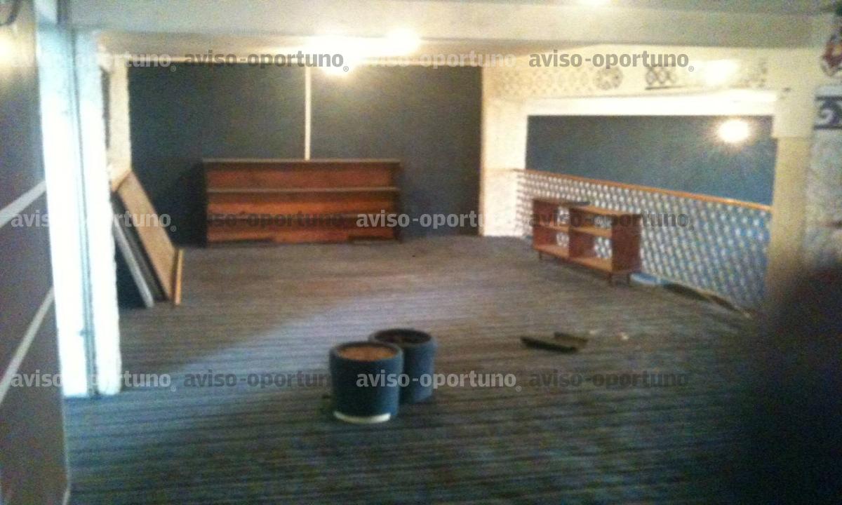 VENTA ARBOLEDAS, TLALNEPANTLA, PISO COMPLETO ADAPTABLE PARA OFICINA O CONSULTORIO