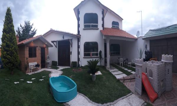 CASA EN VENTA CON SALÓN DE EVENTOS Y OFICINAS