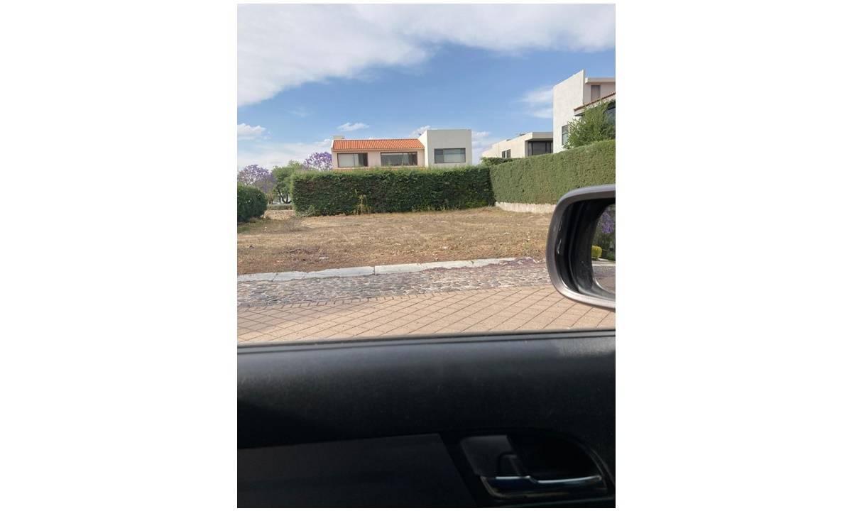 EXCLUSIVO TERRENO, EN QUERÉTARO