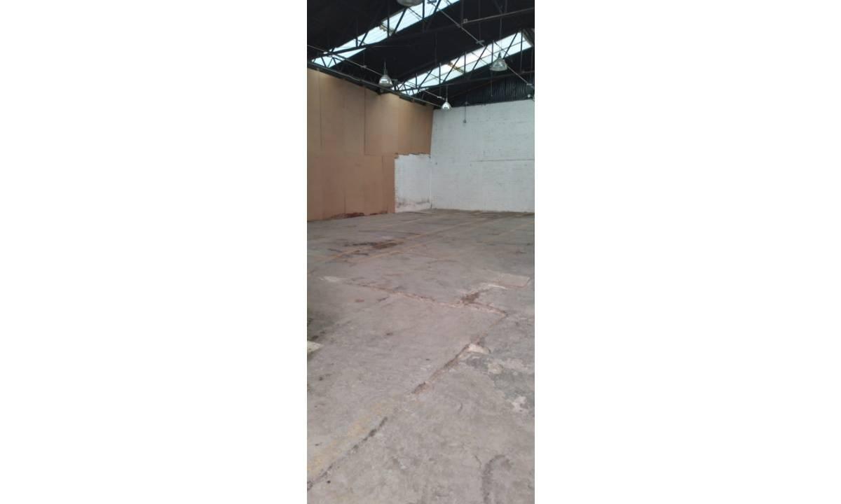 ALQUILO BODEGA 300M2   