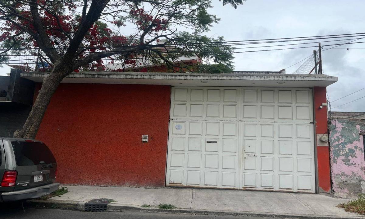 VENTA DE CASA EN JUAN ESCUTIA,IZTAPALAPA
