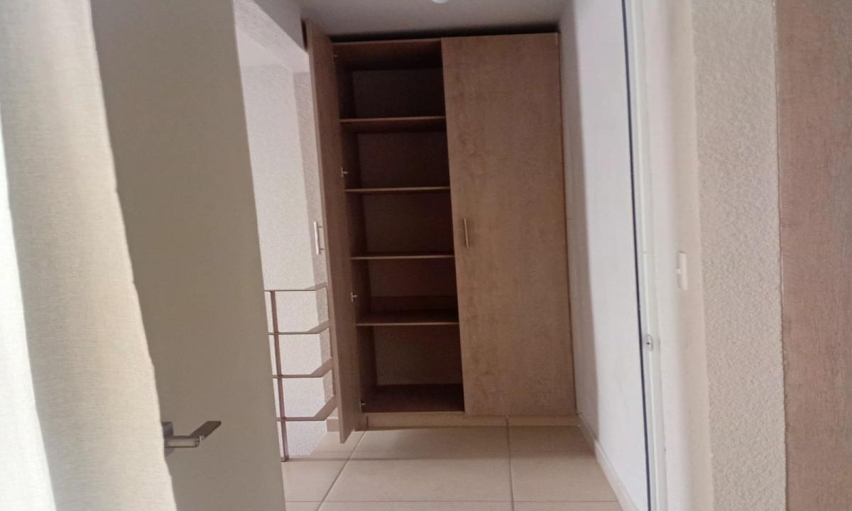 EXCELENTE CON ÁREAS VERDES!