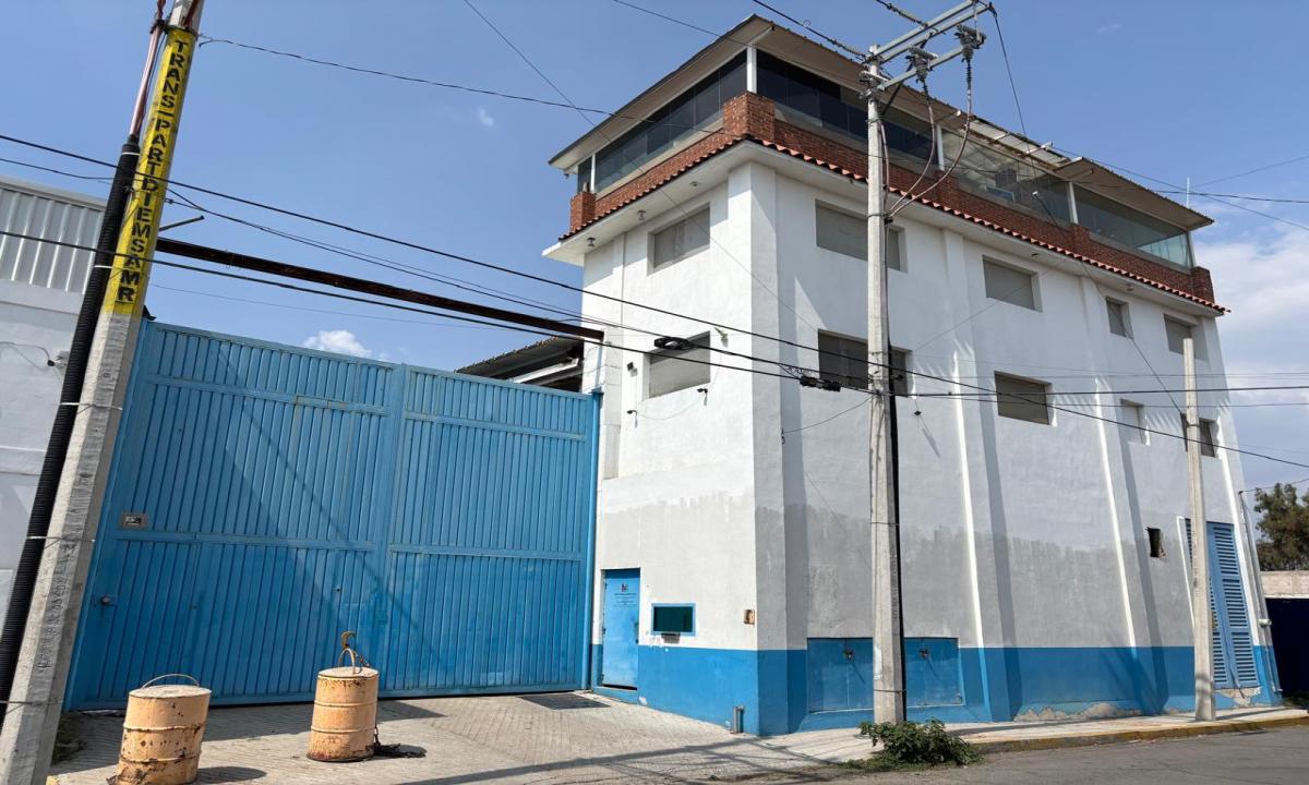 TEPEXPAN BODEGA 1800 M2 TER. 1000M2 CONSTRUIDO.