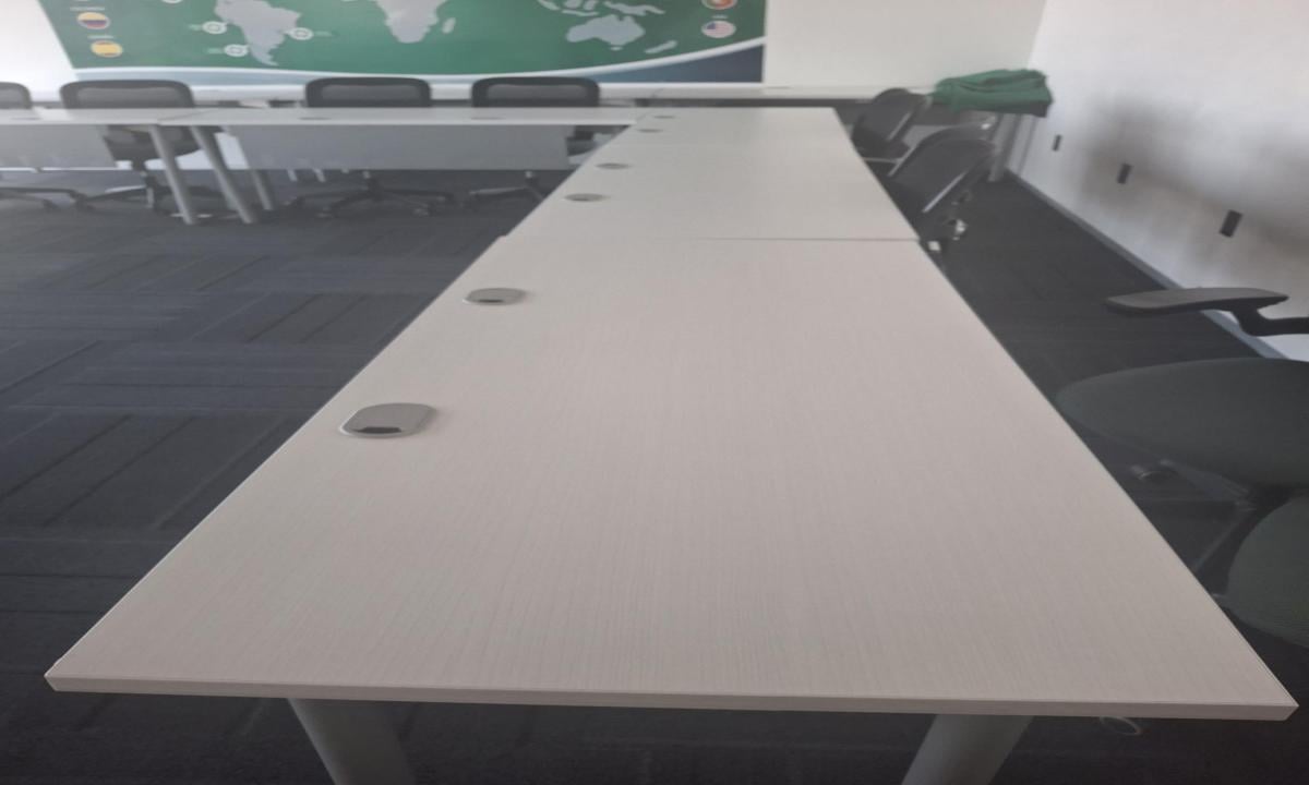 ESCRITORIO BLANCO 150CMX60XM SIN CAJONERA