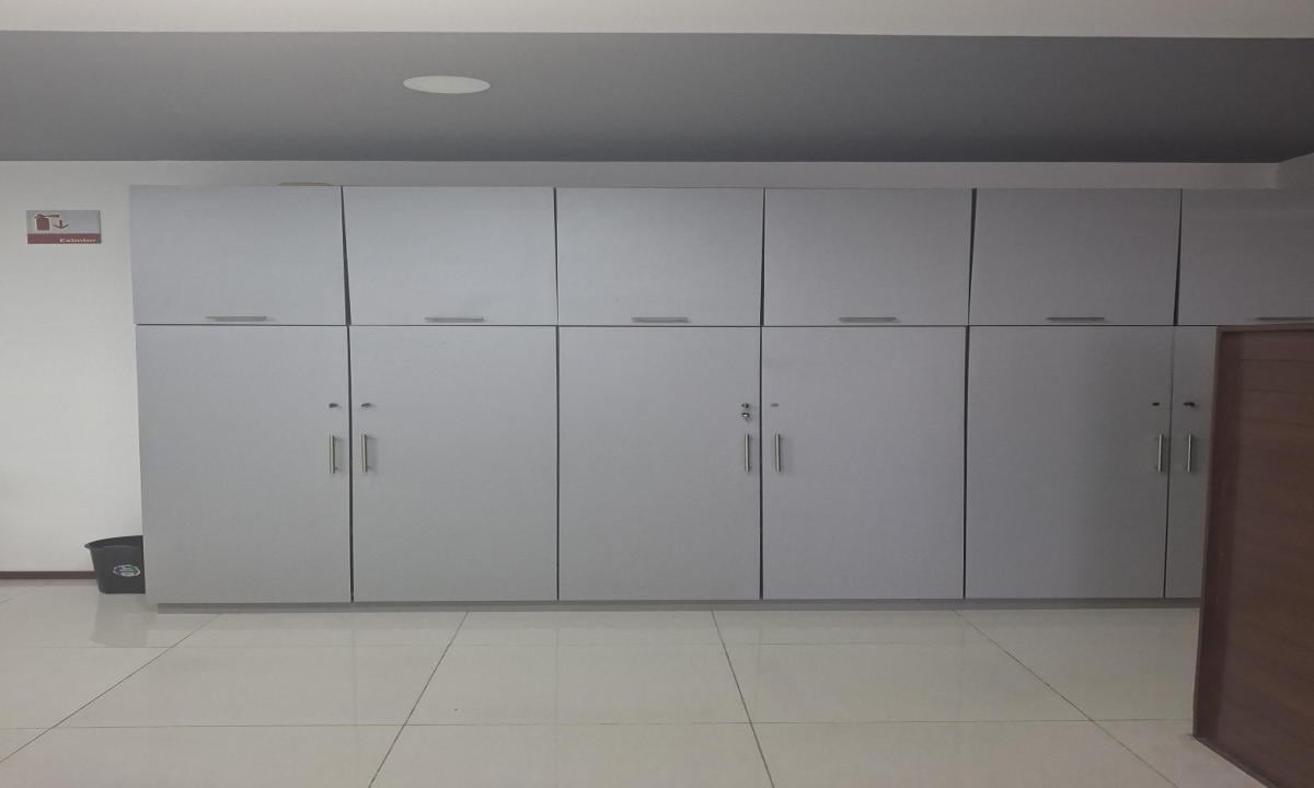 MUEBLE ARCHIVERO, VERTICAL 6 PUERTAS