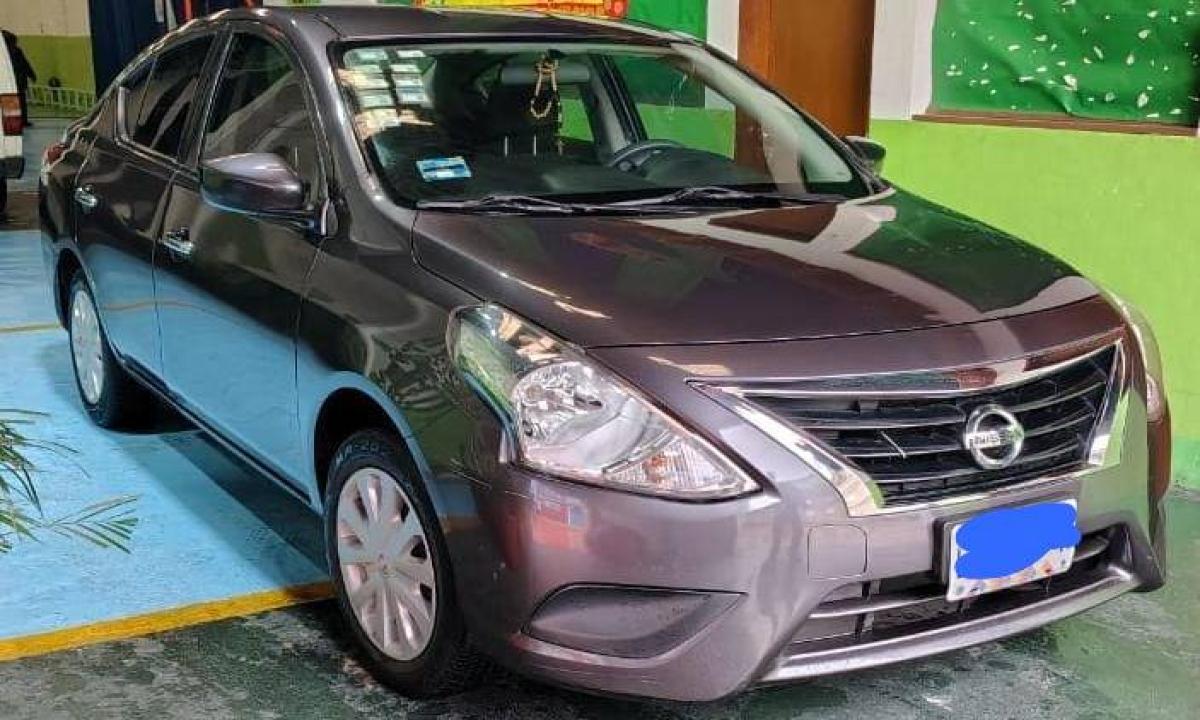 VERSA 2017, AUTOMÁTICO