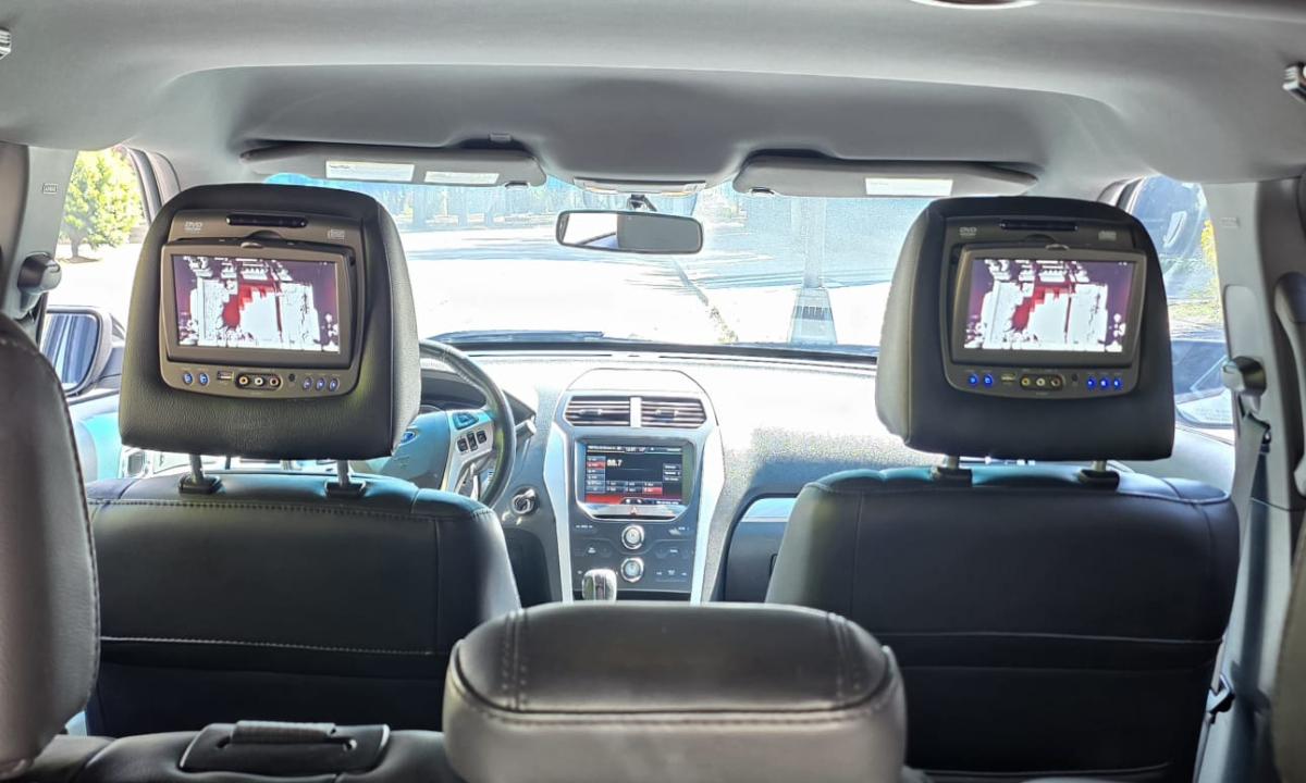 FORD EXPLORER XLT 2015