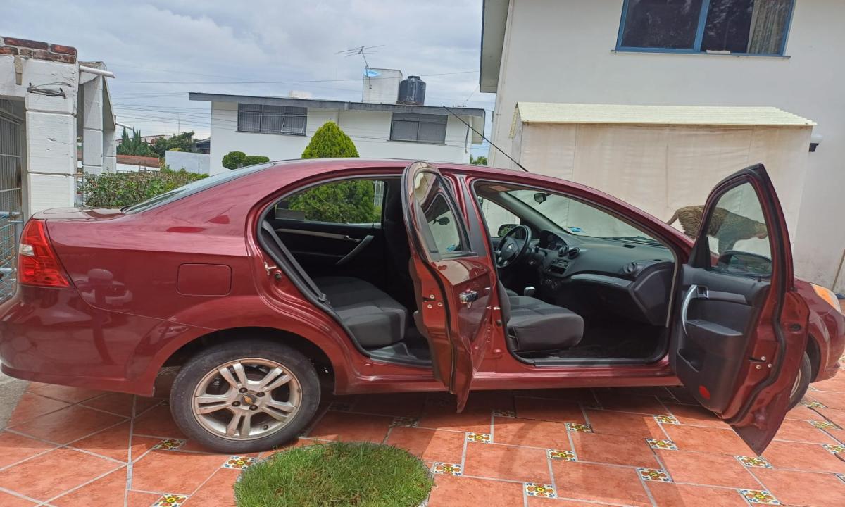 AVEO 2013 IMPECABLE